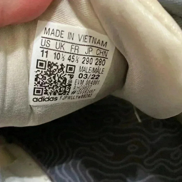 Adidas originals Oznova sneakers size 11 HQ9827 - Picture 9 of 9